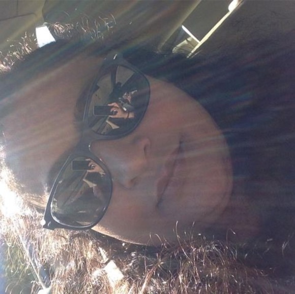 Meet your Posher, Ekta - Picture 1 of 1